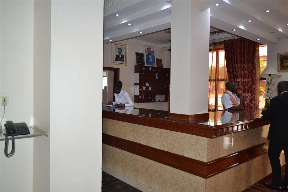 Hotel Mansel Yaounde Exterior photo